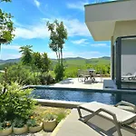 Rodon Private Pool 277 *