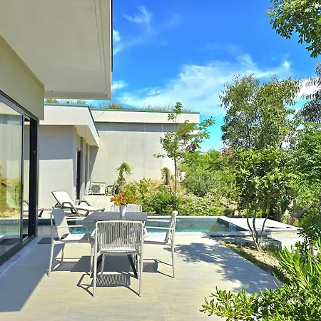 Rodon Private Pool 277 *